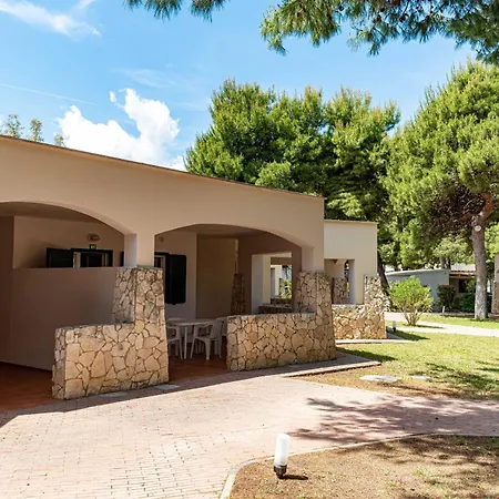 Villaggio Camping Spiaggia Lunga-2